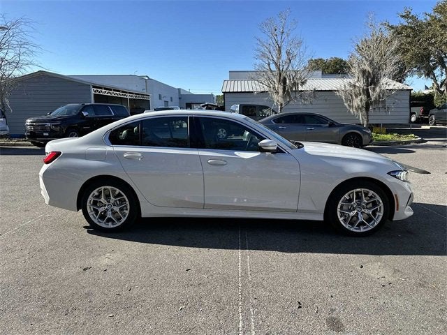 2025 BMW 3 Series 330i xDrive