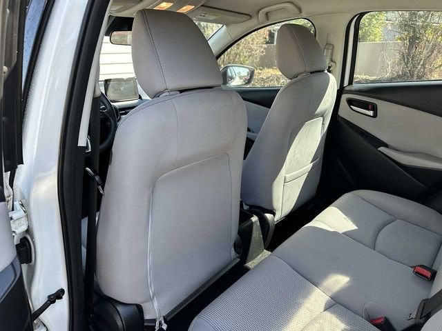 2019 Toyota Yaris Sedan XLE