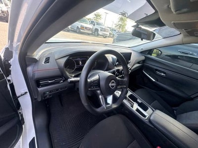 2024 Nissan Sentra SR Xtronic CVT
