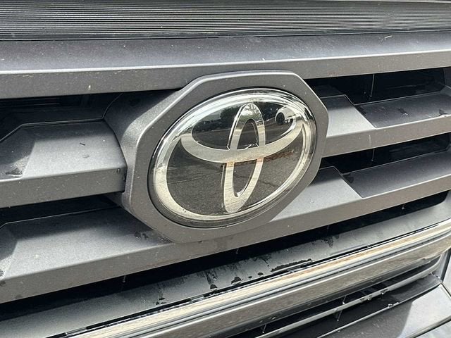 2022 Toyota Tacoma 2WD SR5