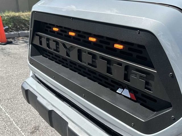2021 Toyota Tacoma 2WD SR5