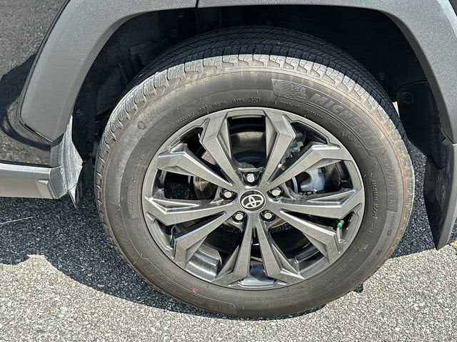 2024 Toyota RAV4 Hybrid XLE Premium