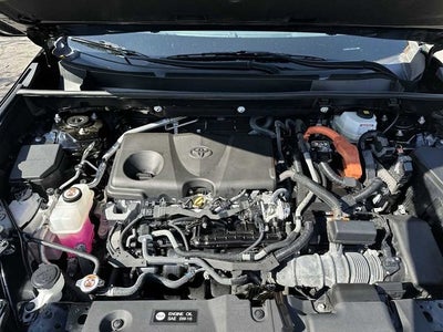 2022 Toyota RAV4 Hybrid XLE