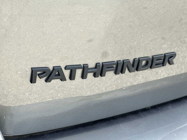 2020 Nissan Pathfinder SV