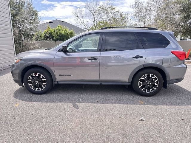 2020 Nissan Pathfinder SV