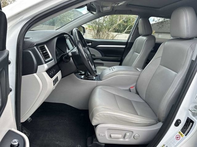 2019 Toyota Highlander XLE