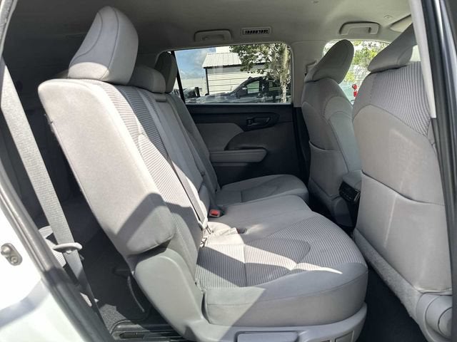 2023 Toyota Highlander L