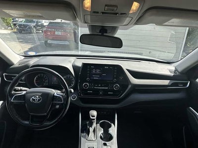 2021 Toyota Highlander LE