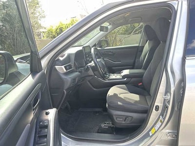 2021 Toyota Highlander LE