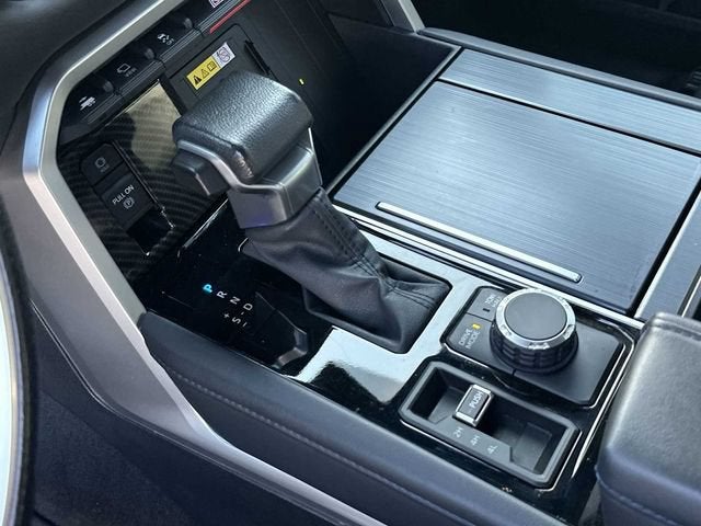 2023 Toyota Tundra Platinum