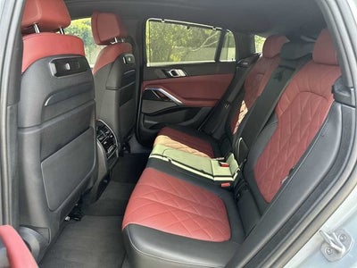 2024 BMW X6 xDrive40i