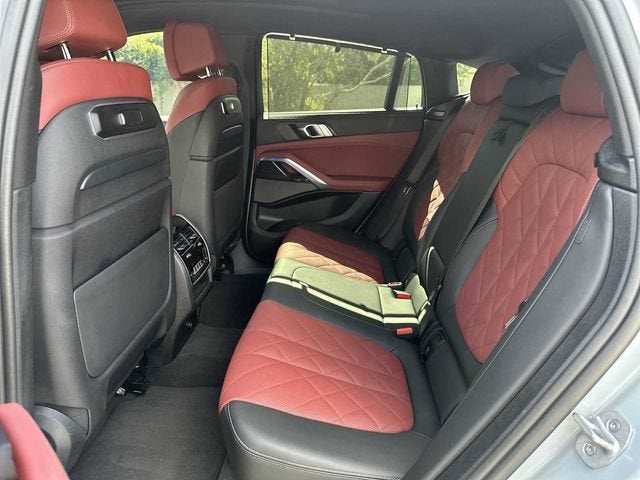 2024 BMW X6 xDrive40i