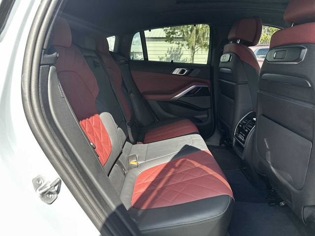 2024 BMW X6 xDrive40i