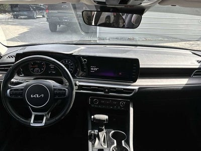 2022 Kia K5 EX