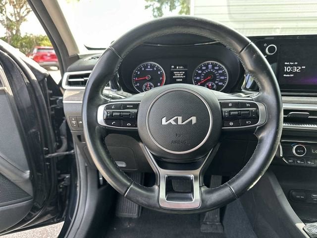 2022 Kia K5 EX