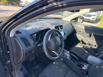 2024 Mitsubishi Outlander Sport S