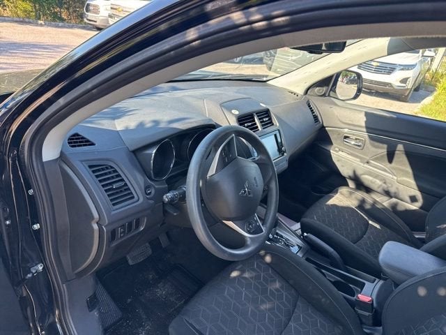 2024 Mitsubishi Outlander Sport S