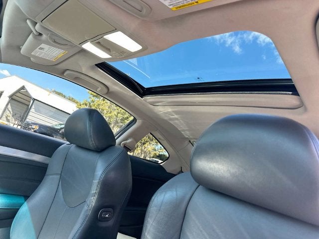 2015 INFINITI Q60 Base