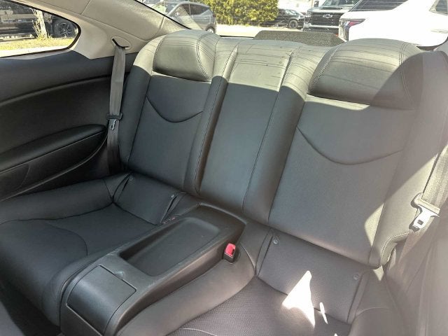 2015 INFINITI Q60 Base