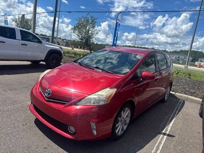 2013 Toyota Prius v Five