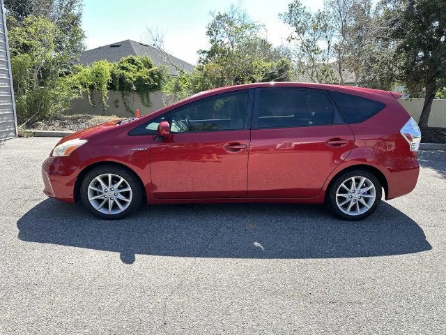 2013 Toyota Prius v Five