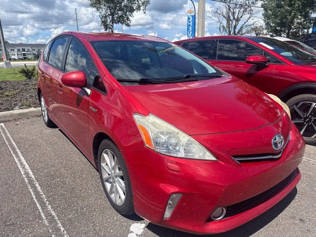 2013 Toyota Prius v Five
