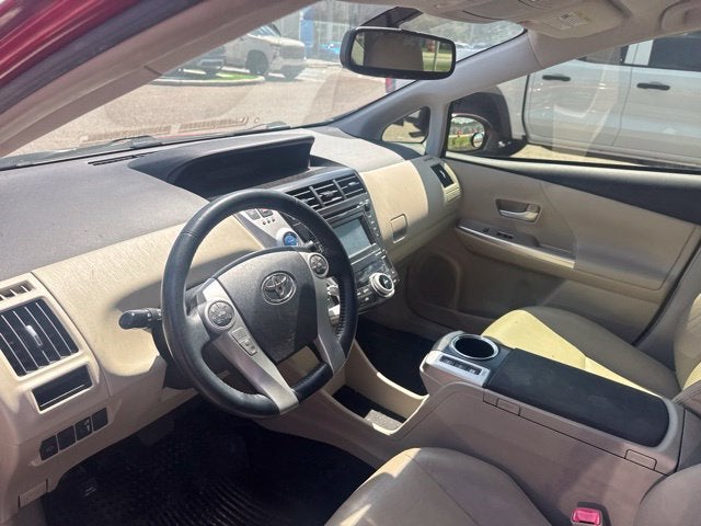 2013 Toyota Prius v Five