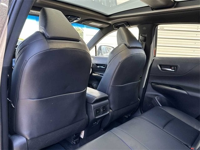 2023 Toyota Venza Base