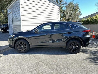 2023 Toyota Venza Base