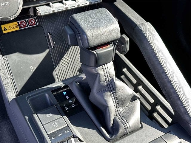 2025 Toyota 4Runner Hybrid TRD Off Road