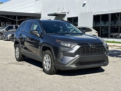 2019 Toyota RAV4 LE