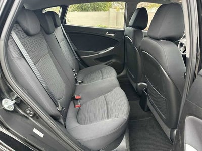 2017 Hyundai Accent SE