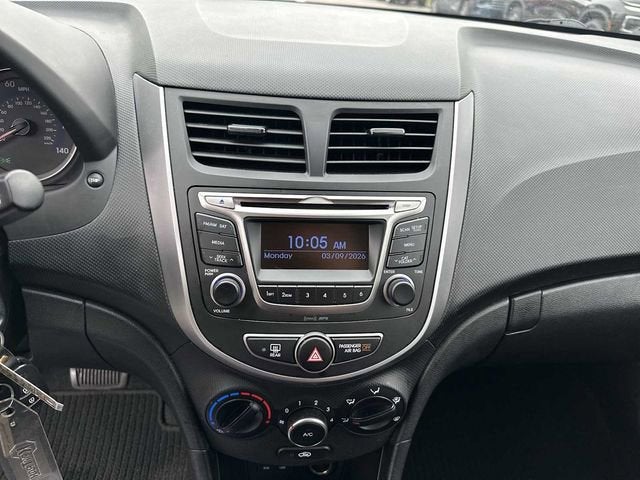 2017 Hyundai Accent SE