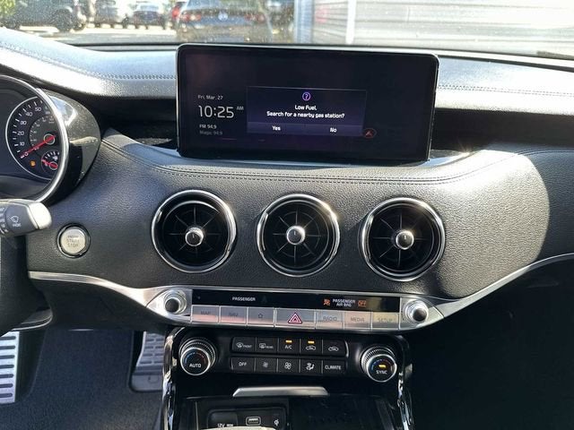 2023 Kia Stinger GT-Line