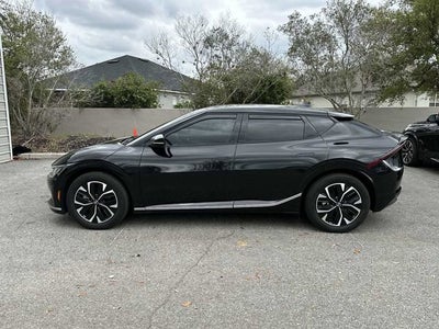 2022 Kia EV6 Wind