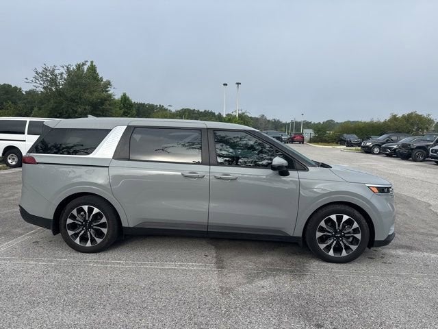 2022 Kia Carnival MPV EX