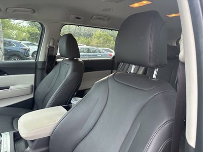 2022 Kia Carnival MPV EX