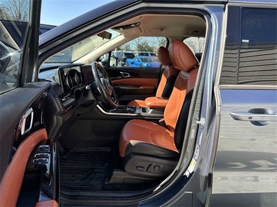 2022 Kia Carnival SX