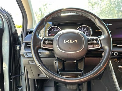 2022 Kia Carnival SX