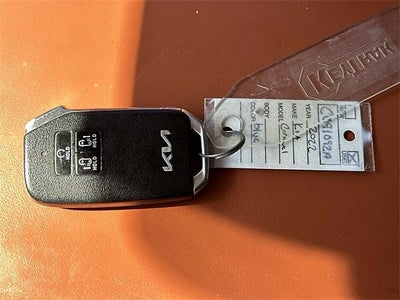 2022 Kia Carnival SX