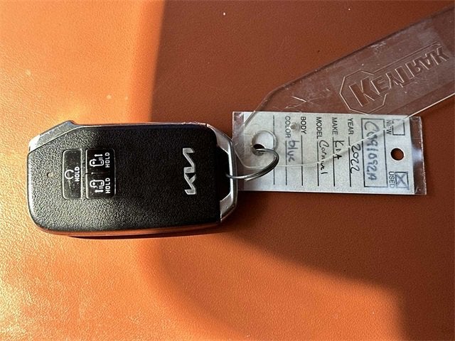 2022 Kia Carnival SX