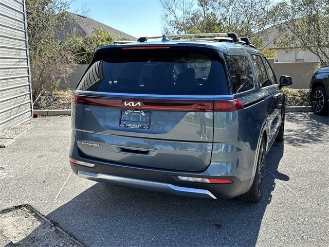 2022 Kia Carnival SX