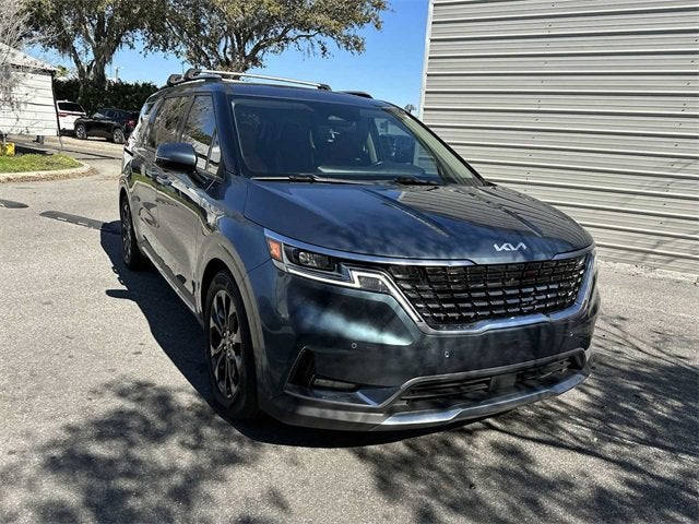 2022 Kia Carnival SX