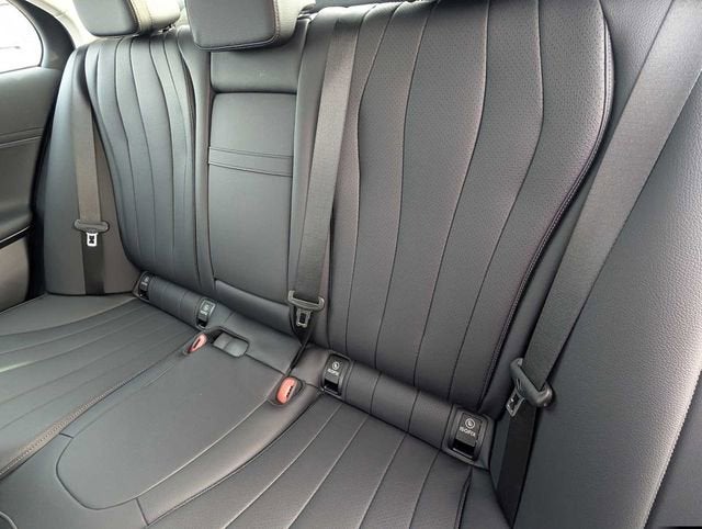 2025 Mercedes-Benz E 450 4MATIC®