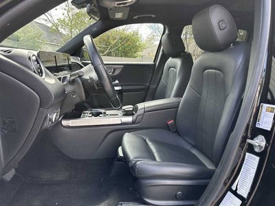 2023 Mercedes-Benz GLB 250 4MATIC®