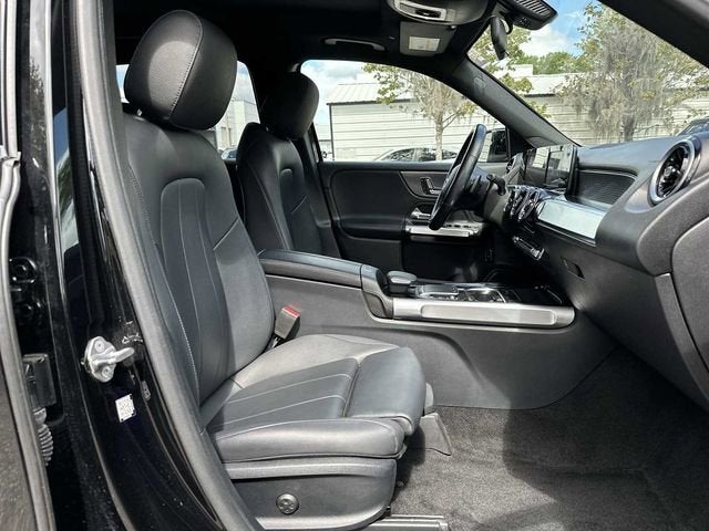 2023 Mercedes-Benz GLB 250 4MATIC®