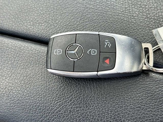 2023 Mercedes-Benz GLB 250 4MATIC®