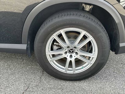 2025 Mercedes-Benz GLC 300 SUV