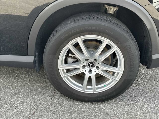 2025 Mercedes-Benz GLC 300 SUV