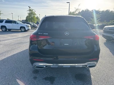 2025 Mercedes-Benz GLC 300 SUV